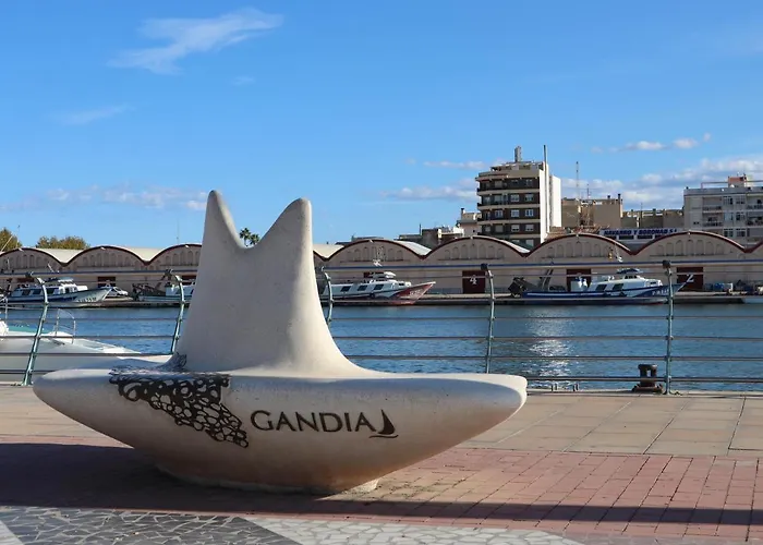 Moderno Apartamento. La Mejor Urbanizacion Gandia.